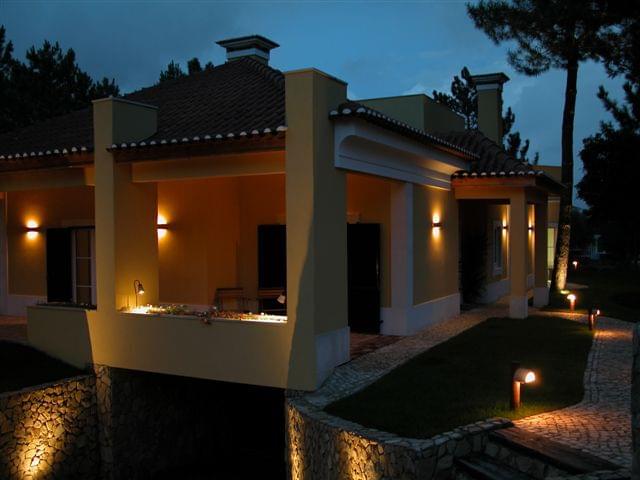 Maison normal T5+2 avec piscine dans un condominium fermé