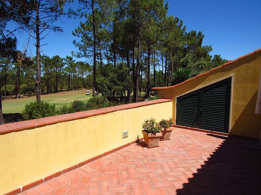 Maison normal T5+2 avec piscine dans un condominium fermé