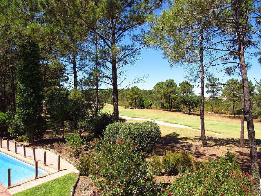 Maison normal T5+2 avec piscine dans un condominium fermé
