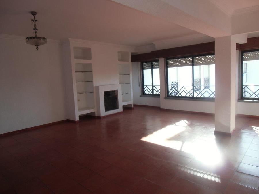 Apartamento T4 com vista, Lombos Sul, Cascais - Imagem 4