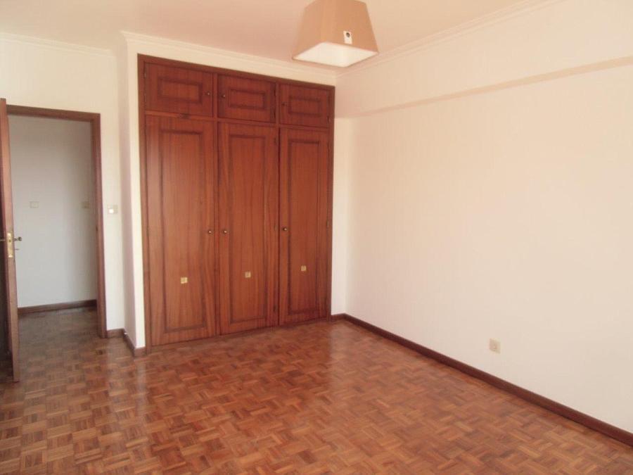 Apartamento T4 com vista, Lombos Sul, Cascais - Imagem 15