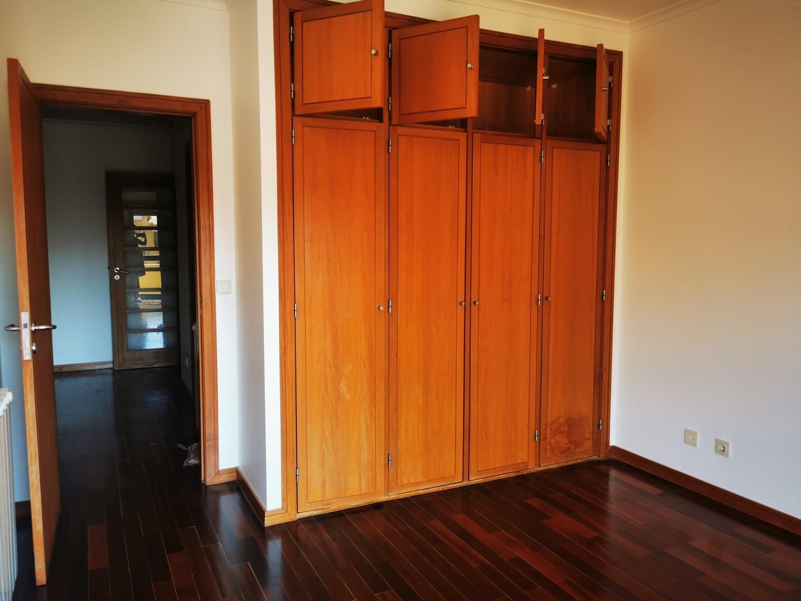 Apartamento T2 com estacionamento, Carcavelos, Cascais - Imagem 13