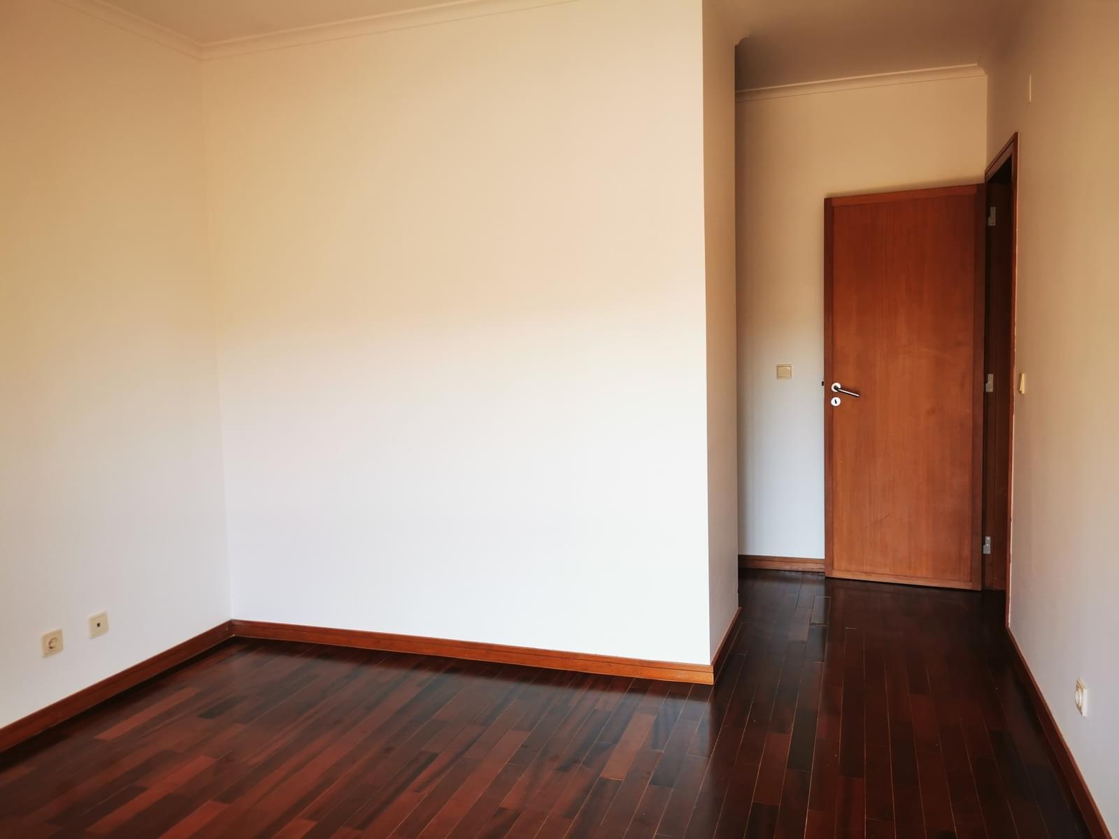 Apartamento T2 com estacionamento, Carcavelos, Cascais - Imagem 16