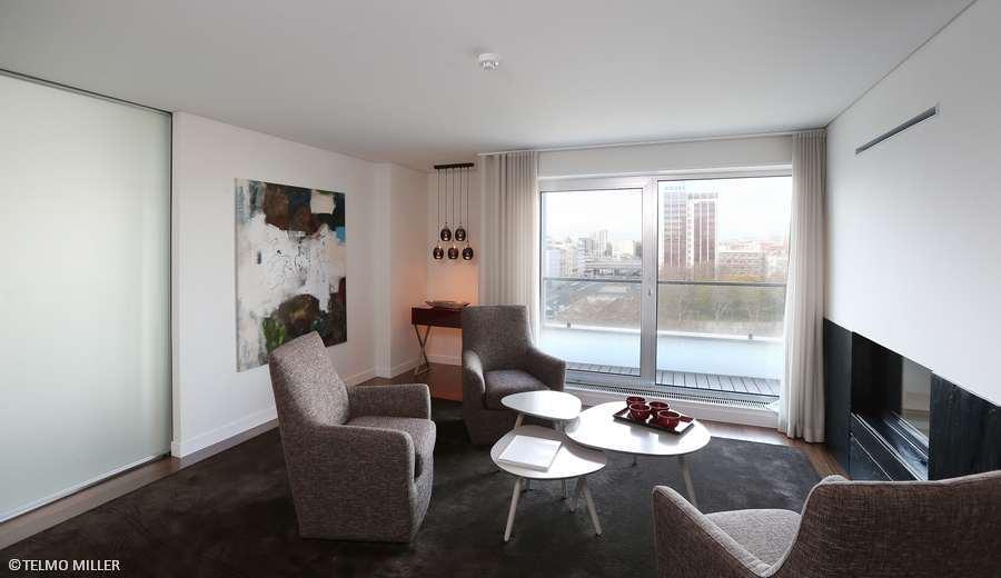 5 bedroom apartment with a swimming pool