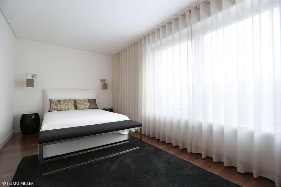 5 bedroom apartment with a swimming pool