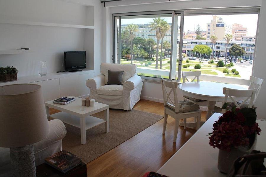 Apartamento T1 com vista, Estoril, Cascais - Imagem 2