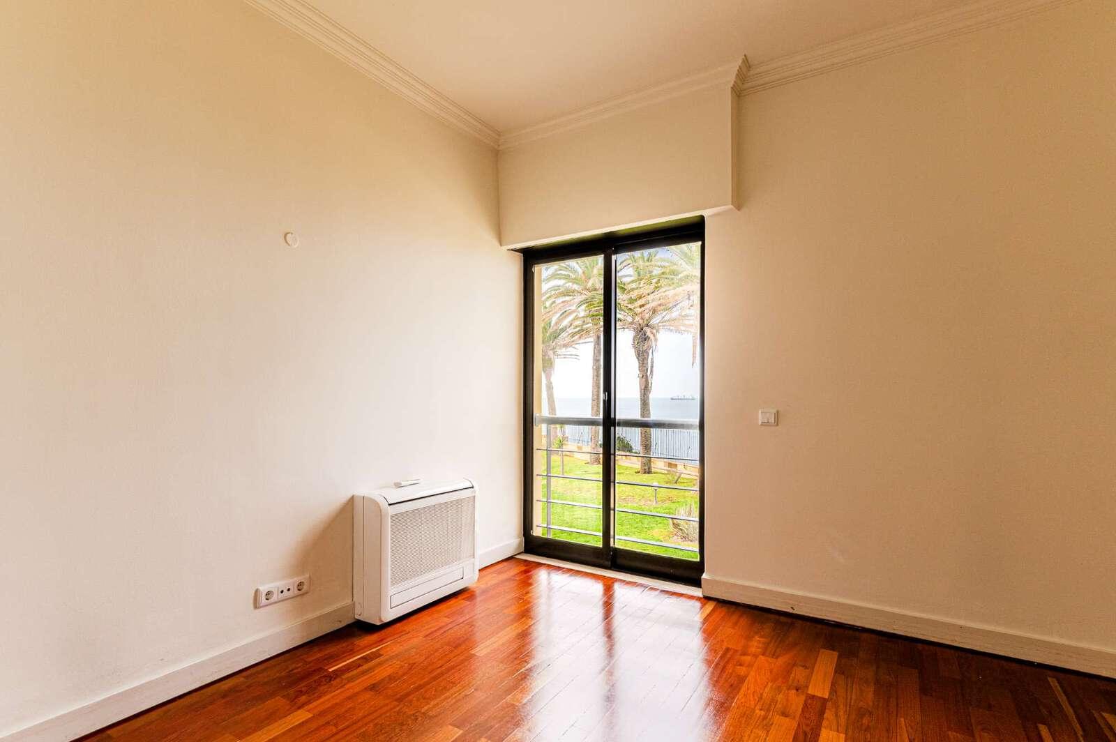 Apartamento T4 com piscina, São João do Estoril, Cascais - Imagem 27