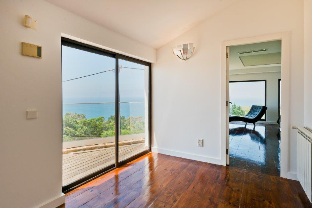 Moradia T3 + 1 com piscina, Biscaia, Cascais - Imagem 26