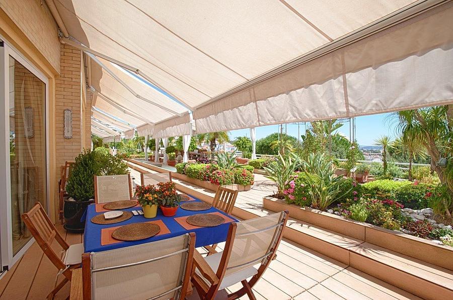 Apartamento T4 duplex a luxury home for sale in Oeiras, , Lisboa