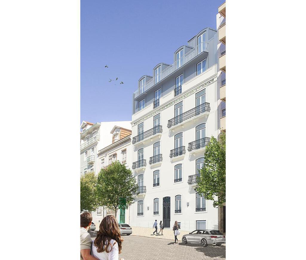 2 Bedroom Apartment in Luciano Cordeiro 92, Marquês de Pombal, Lisboa