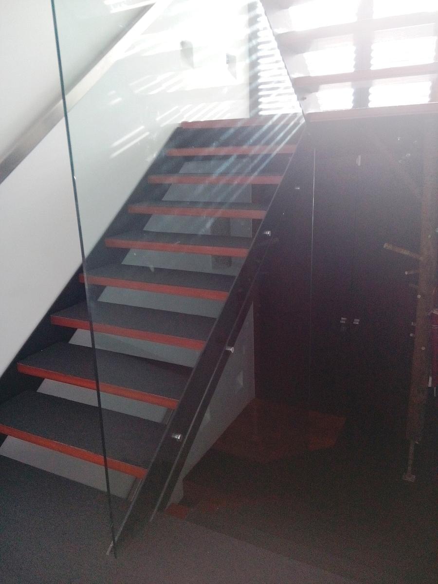 5 bedroom villa with a swimming pool