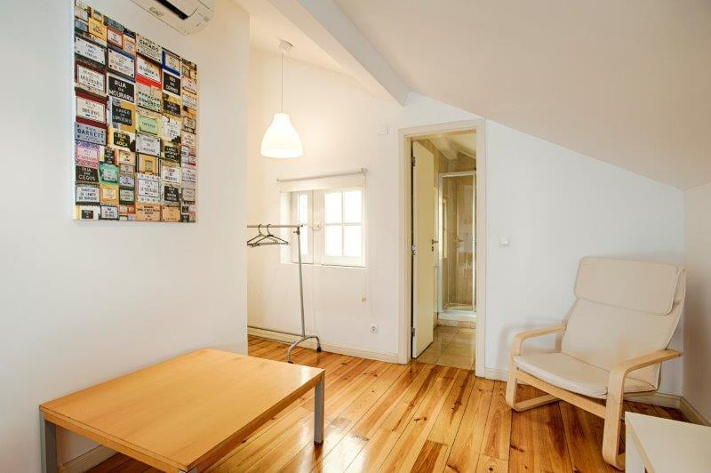 PF12248, Duplex T2, Lisboa