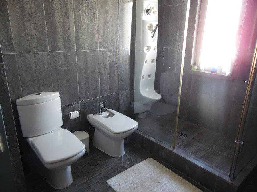 2 bedroom apartment with parking