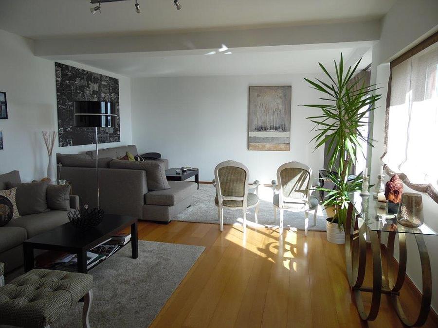 2 bedroom apartment with parking