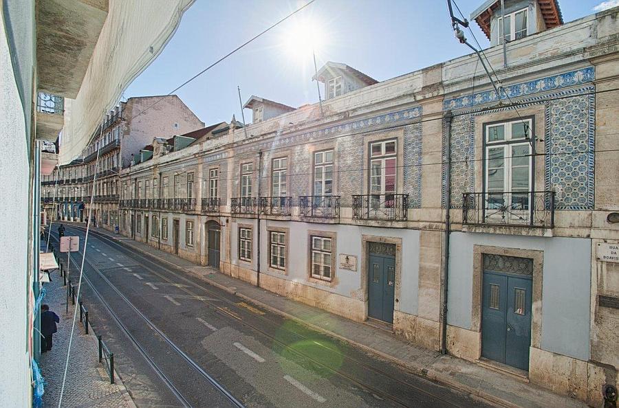 1 Bedroom Apartment in Bica dos Olhos, São Paulo, Lisboa