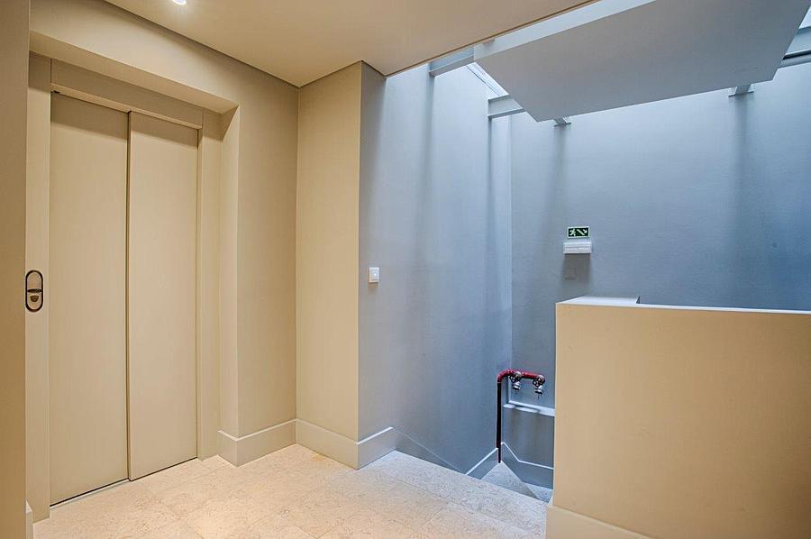 1 Bedroom Apartment in Bica dos Olhos, São Paulo, Lisboa