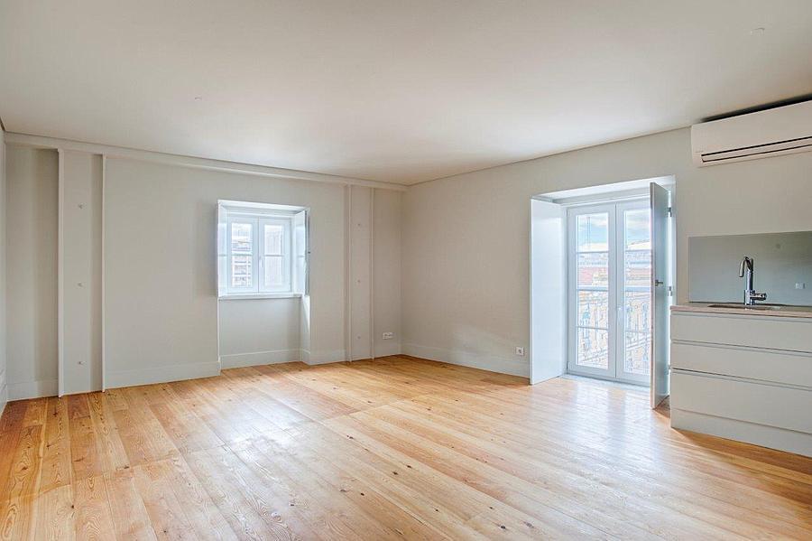 1 Bedroom Apartment in Bica dos Olhos, São Paulo, Lisboa