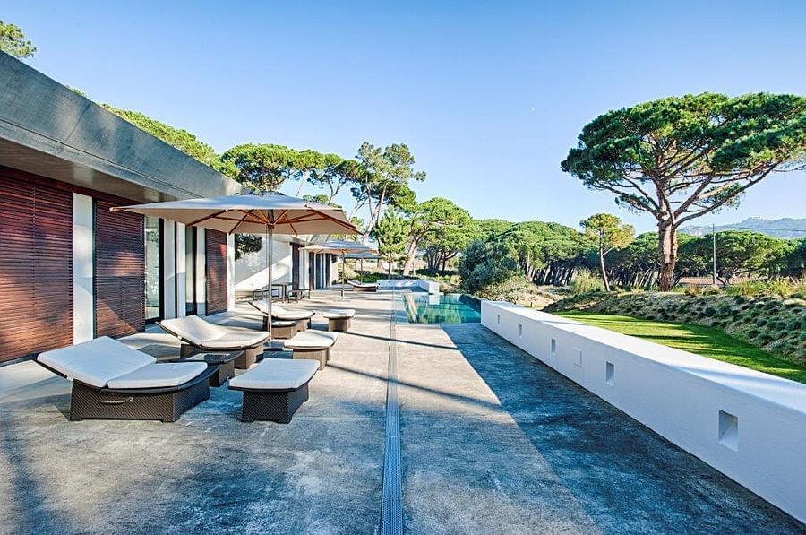 Moradia T5 com piscina