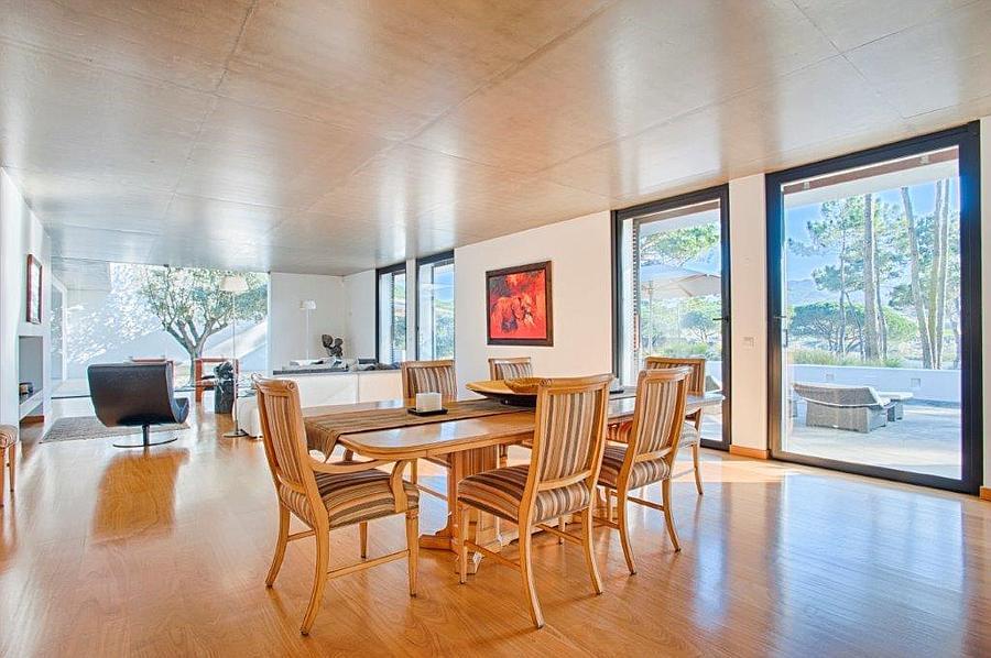 Moradia T5 com piscina