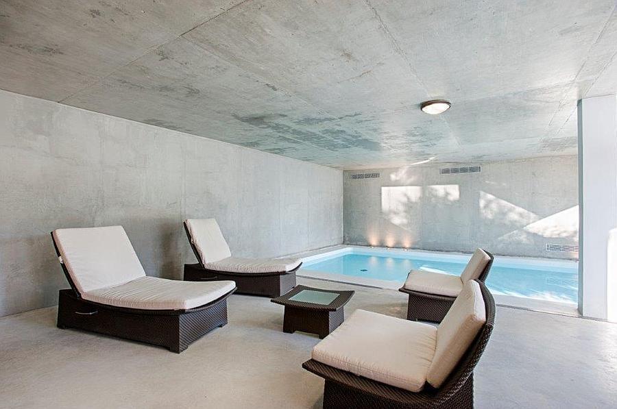 Moradia T5 com piscina