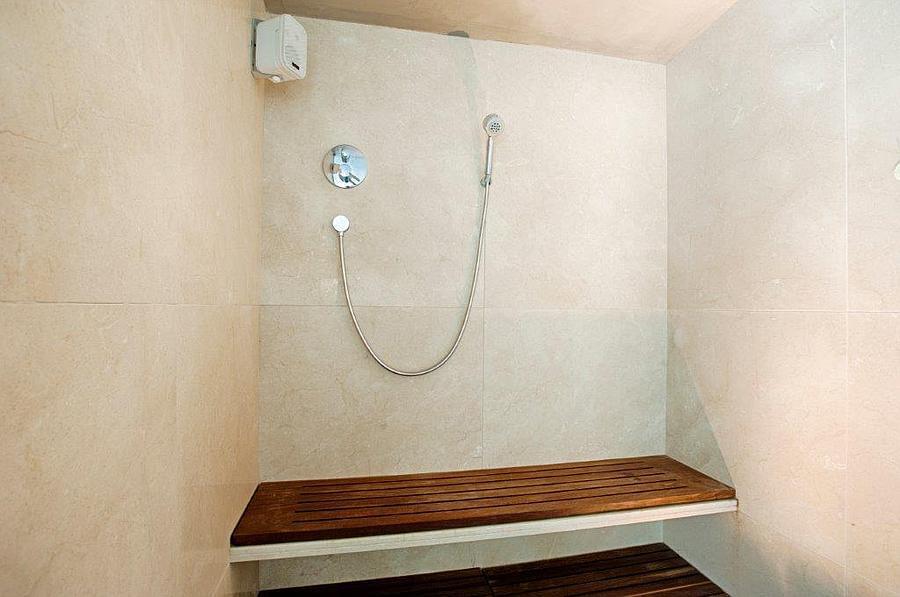 Moradia T5 com piscina