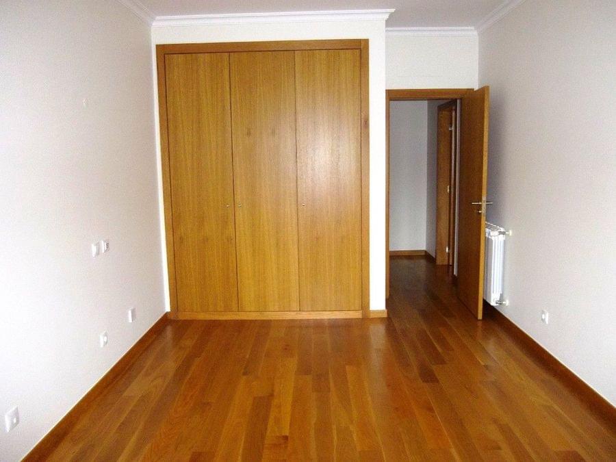 Appartement T4 avec piscine dans un condominium fermé