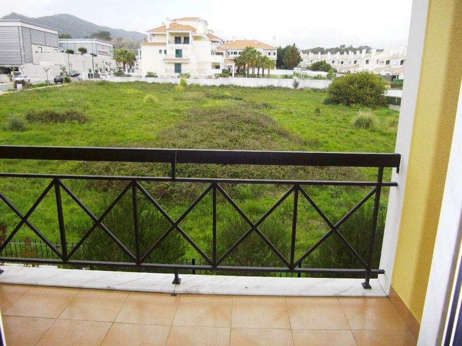 Appartement T4 avec piscine dans un condominium fermé