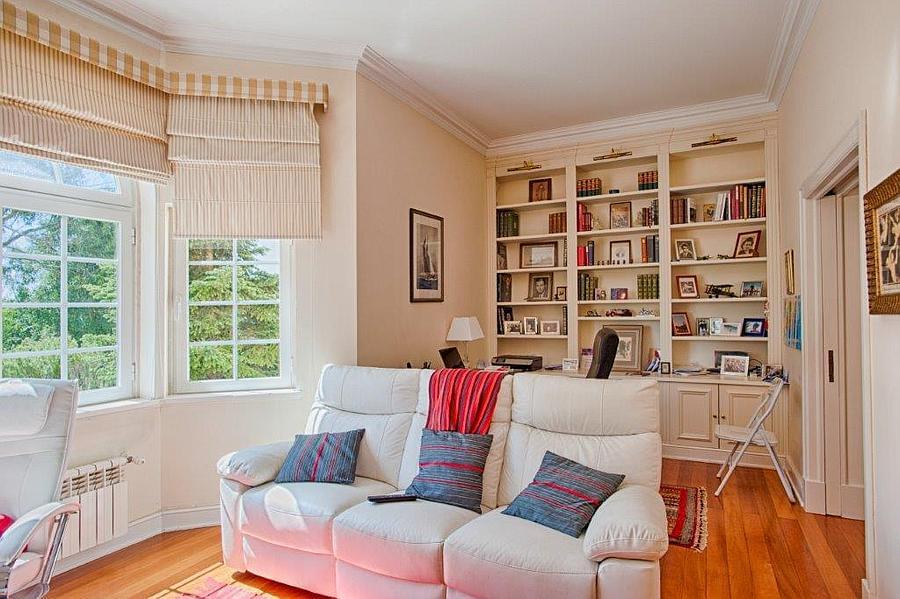 5 bedroom villa with a swimming pool