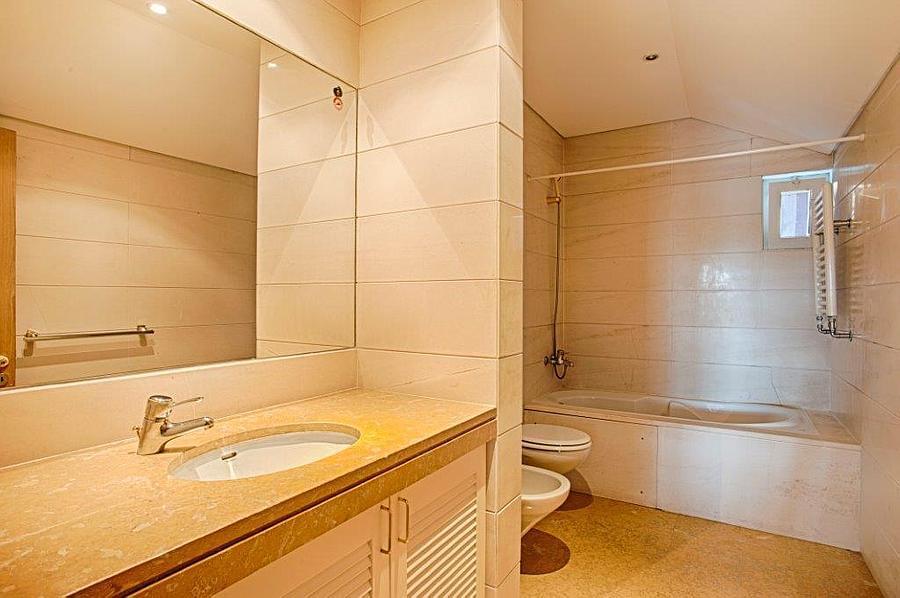 6 Bedroom Duplex with swimming pool, Belas Clube de Campo, Sintra