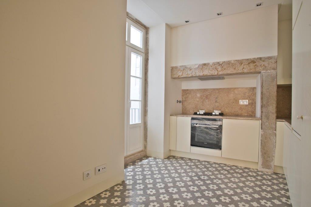 3 Bedroom Apartment in Renaissance Chiado Apartments, Chiado, Lisboa