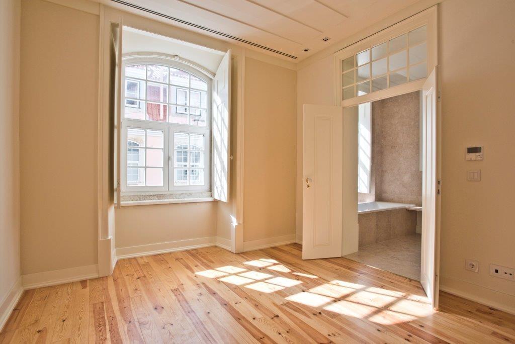 3 Bedroom Apartment in Renaissance Chiado Apartments, Chiado, Lisboa