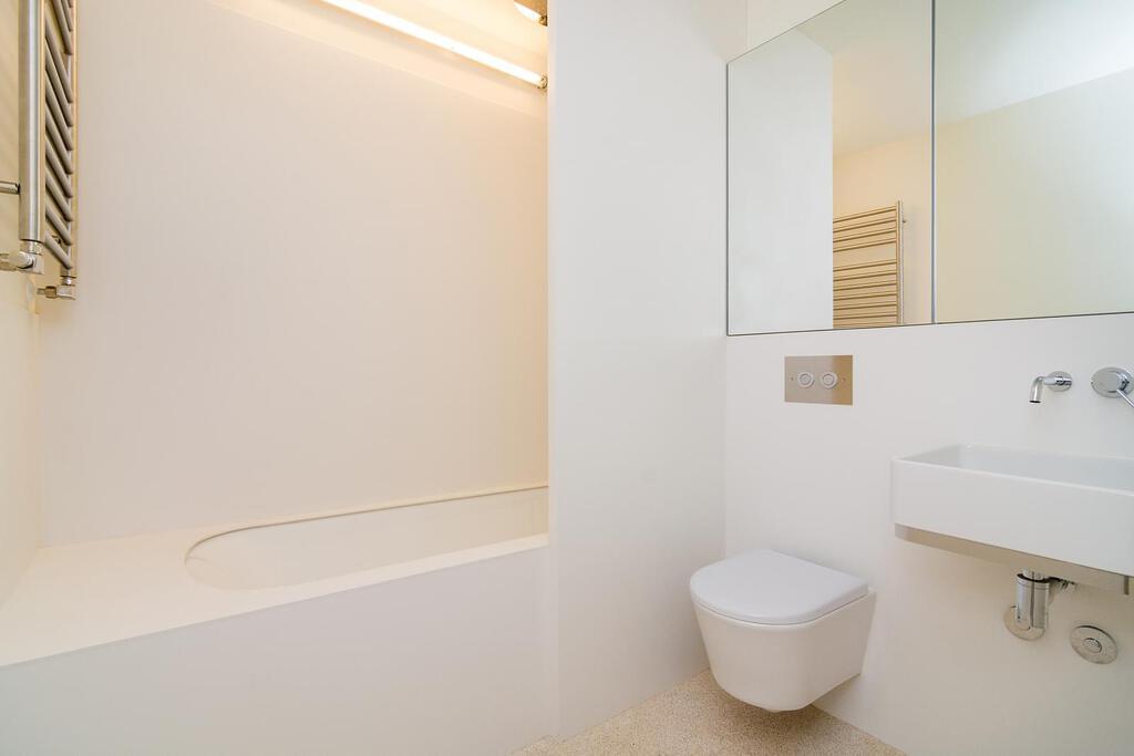 4 bedroom apartment new