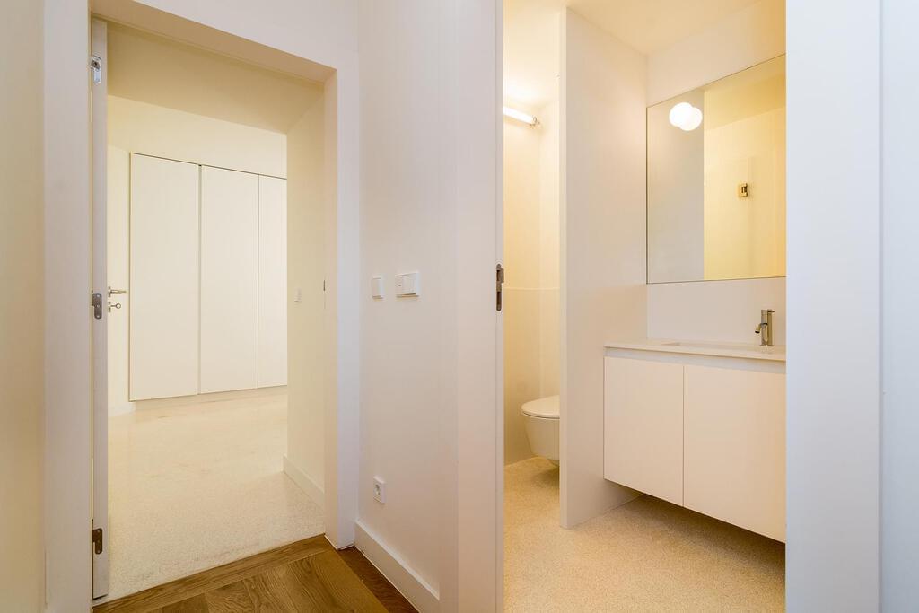 4 bedroom apartment new