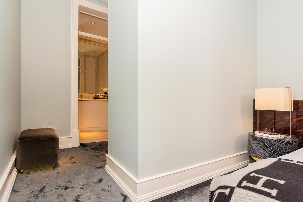 2 bedroom apartment refurbished