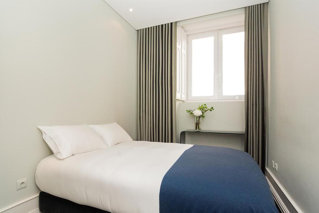 2 bedroom apartment refurbished