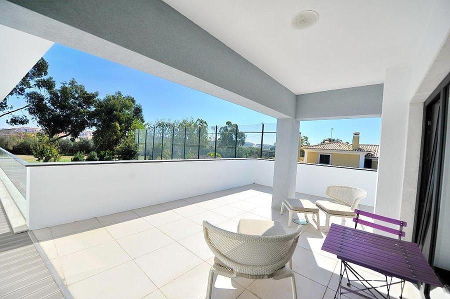 Villa contemporaine avec piscine à Quinta da Beloura