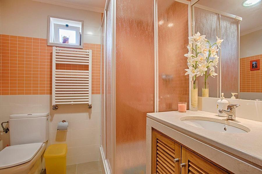 Maison normal T3+2 avec piscine dans un condominium fermé