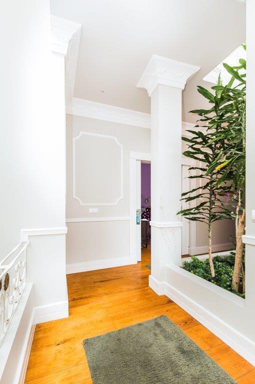 4 bedroom villa with a swimming pool