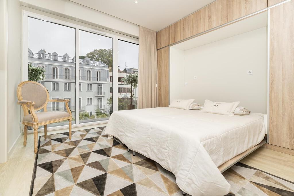 Studio Apartment with a view, Avenida da Liberdade, Lisboa