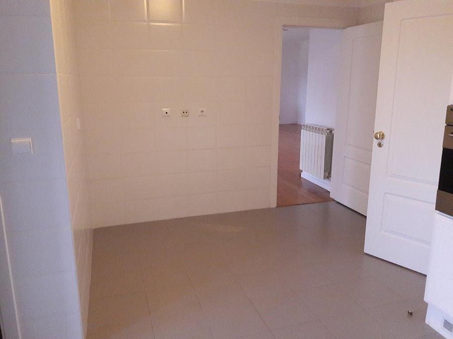 Appartement T3 avec piscine dans un condominium fermé