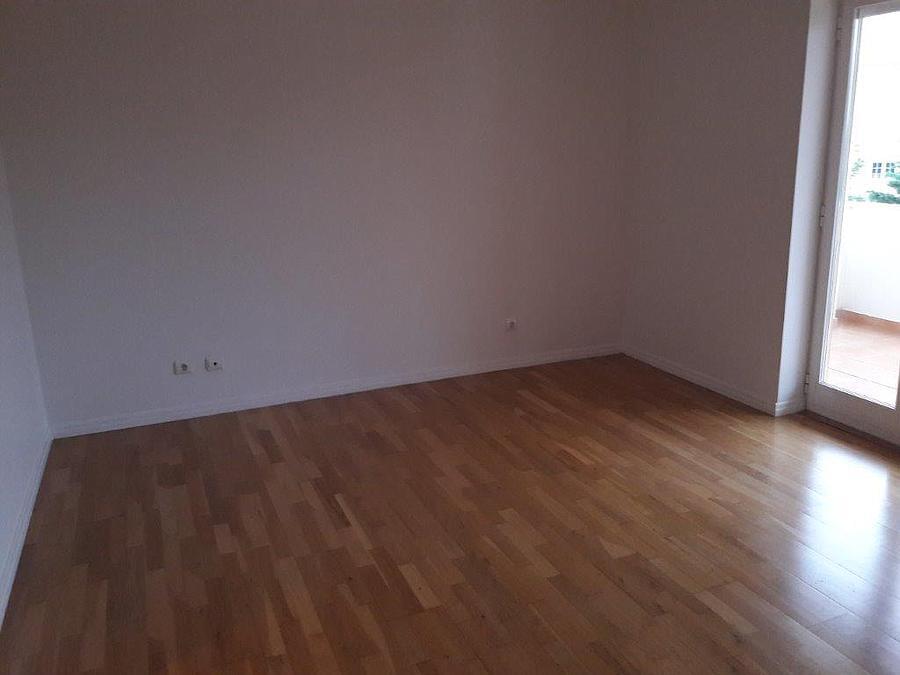 Appartement T3 avec piscine dans un condominium fermé