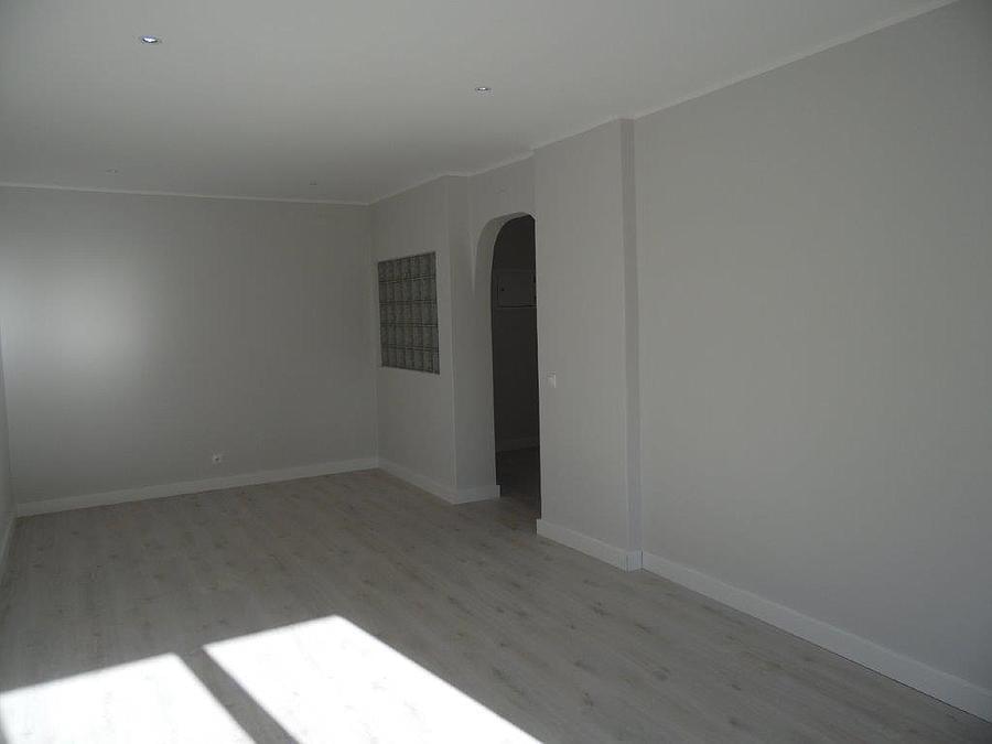 2 bedroom apartment refurbished