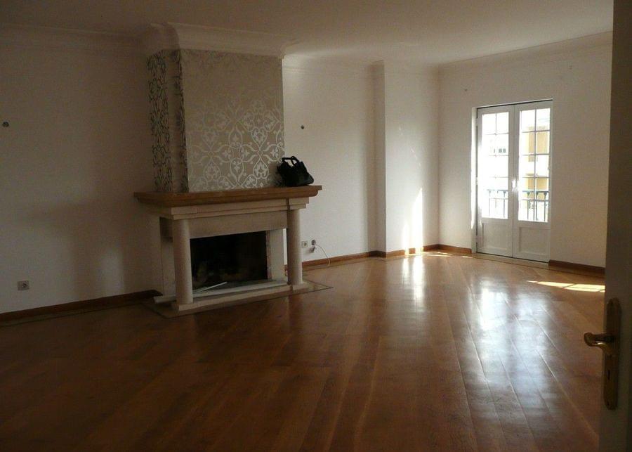 2 Bedroom Apartment with swimming pool, Quinta da Beloura, Sintra