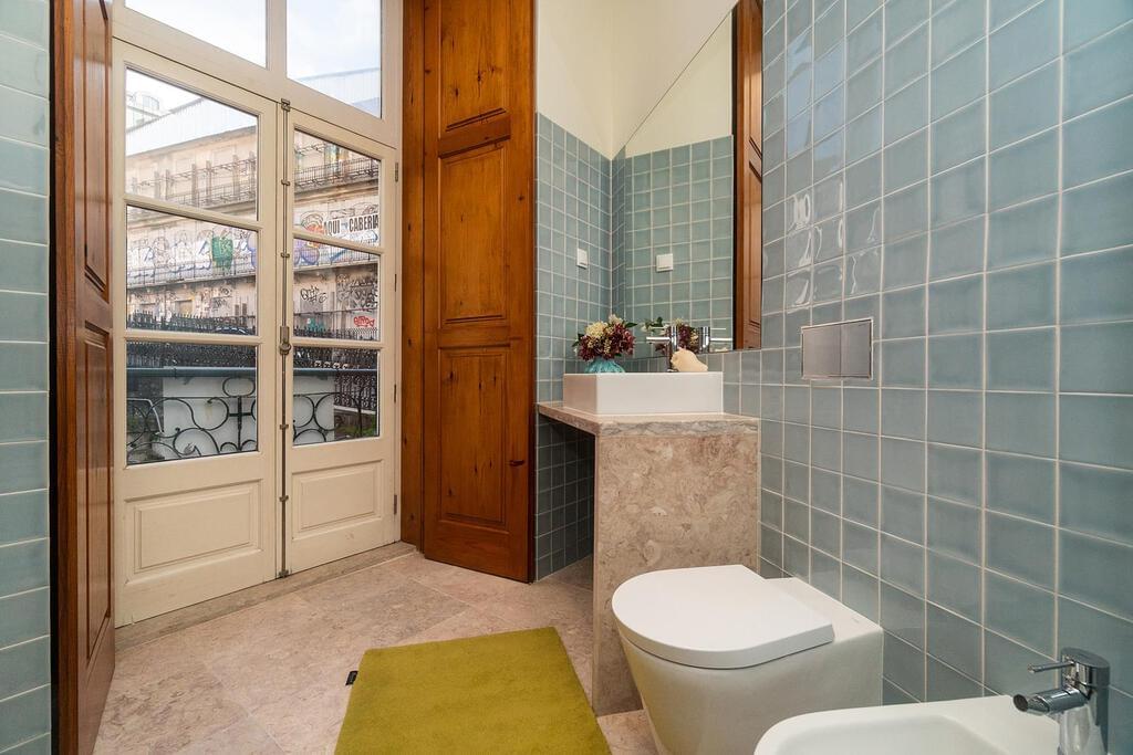 Studio Apartment in Alecrim 15, Cais do Sodré, Lisboa