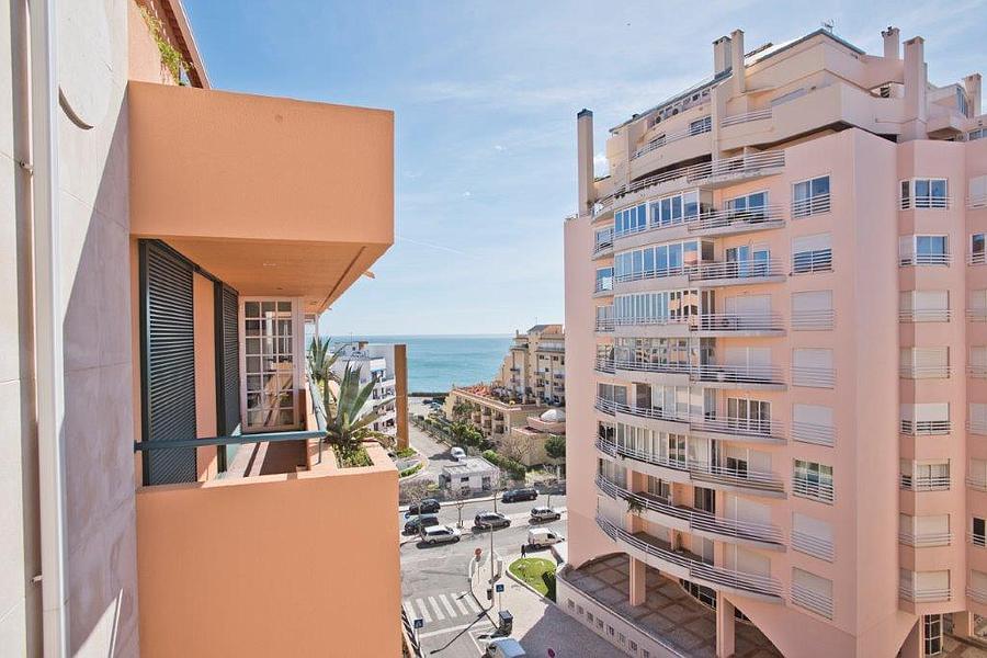 3 bedroom apartment with a swimming pool in gated community