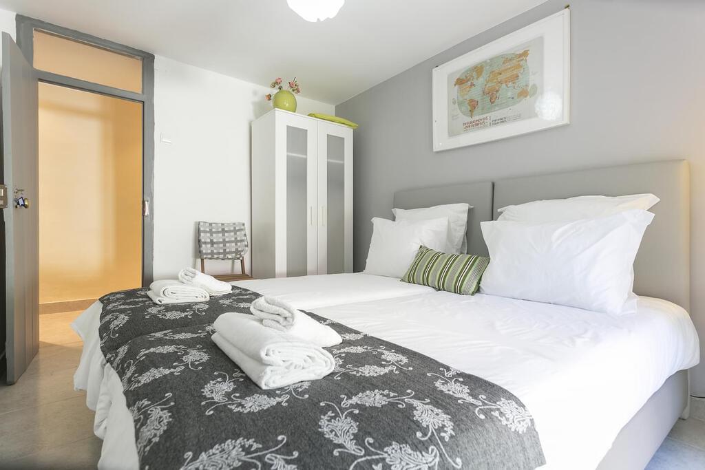 Apartamento T2+3 remodelado