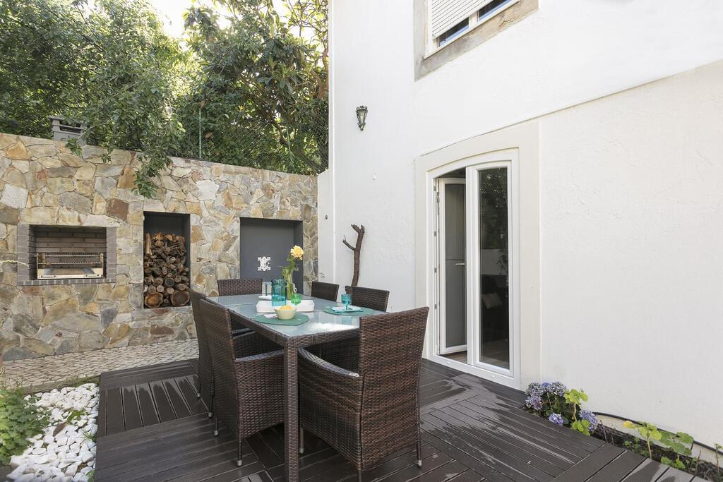 Apartamento T2+3 remodelado