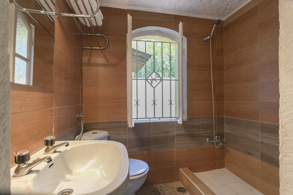 Apartamento T2+3 remodelado