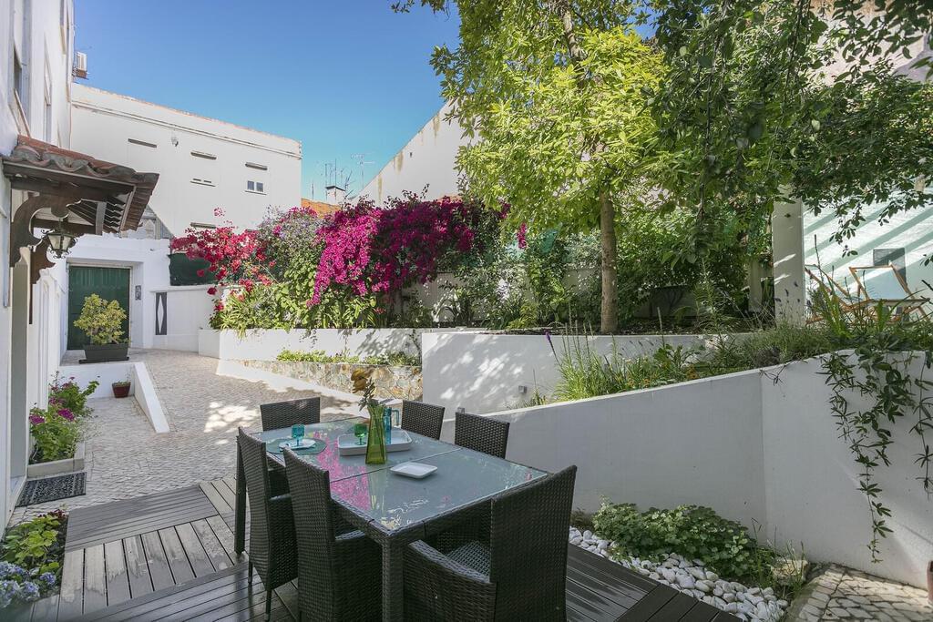 Apartamento T2+3 remodelado