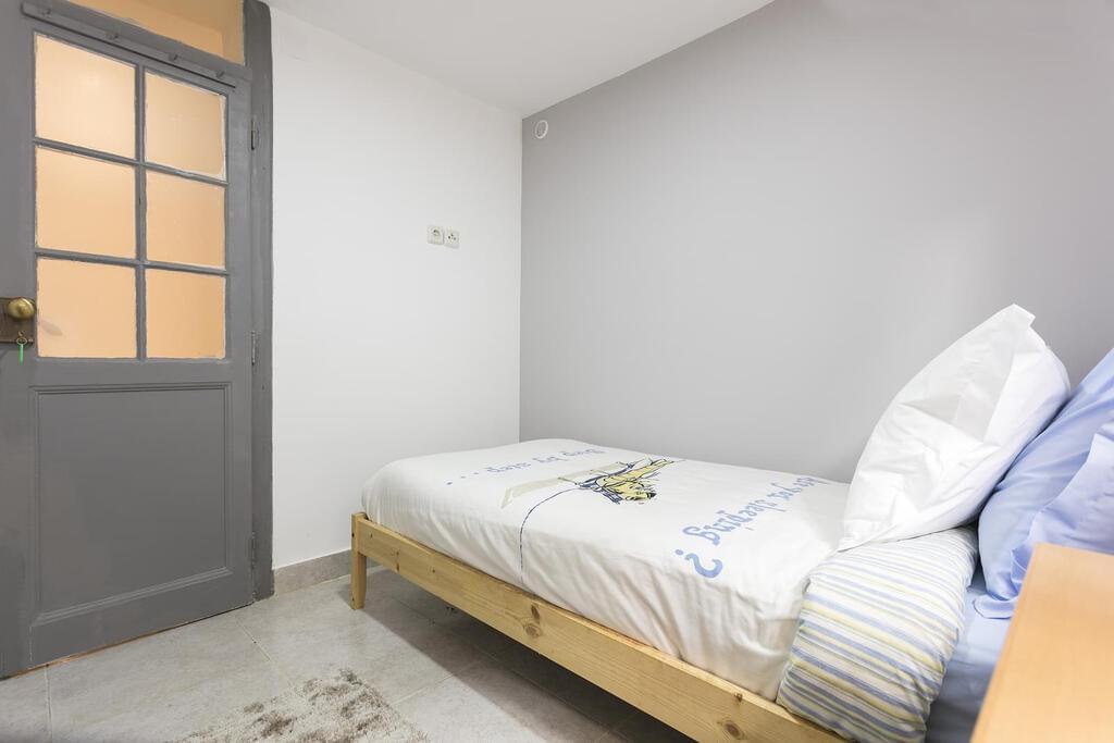 Apartamento T2+3 remodelado